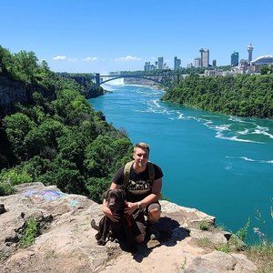 Meet your Posher, Brad